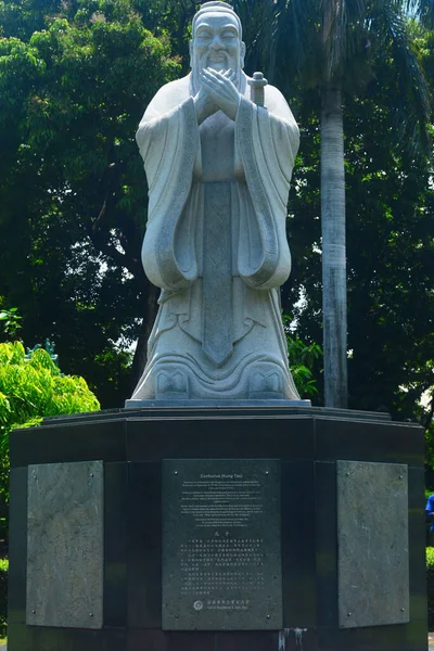 Manila Июль Статуя Конфуция Китайском Саду Парке Ризал Июля 2016 — стоковое фото