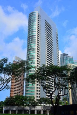 1 Ekim 2016 'da Bonifacio Global City, Taguig, Filipinler' de gökdelen bina cephesi. Bonifacio Global City, Filipinler 'de yer alan bir şehirdir.