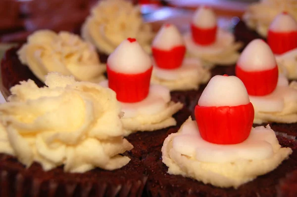 Cupcake Velluto Rosso Con Glassa Crema Cannella Come Parte Del — Foto Stock