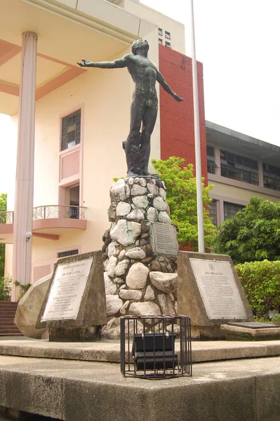 Ciudad Quezon Octubre Estatua Oblación Universidad Filipinas Octubre 2015 Diliman —  Fotos de Stock