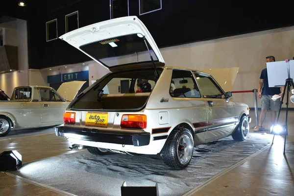 Pasay, PH - 28 Temmuz: Toyota star at Bumper to Bumper Prime car show 28 Temmuz 2019, Pasay, Filipinler. Bumper to Bumper, pazar sonrası arabaların yer aldığı bir araba fuarı..