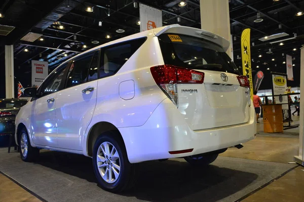 Pasay July Toyota Innova Bumper Bumper Prime Car Show Archived — 스톡 사진