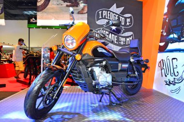 Pasay, PH - APR 23 - Trans Sport Show 'da 23 Nisan 2017 tarihinde Filipinler' in Pasay şehrinde kaçak spor motosikleti.