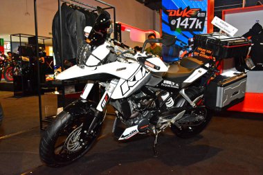 Pasay, PH - APR 23 - KTM motosiklet Trans Sport Show 'da 23 Nisan 2017 Pasay, Filipinler.