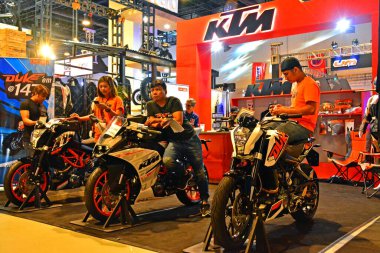 Pasay, PH - APR 23 - KTM motosiklet standı Trans Sport Show 23 Nisan 2017 Pasay, Filipinler.