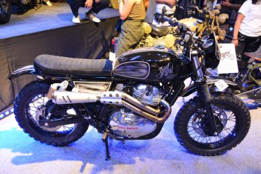 Pasay, PH - 16 Haziran - Kraliyet Enfield motosiklet gösterisi Makina Moto 'da 16 Haziran 2019 Pasay, Filipinler.