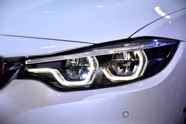 Pasay, PH - 7 Nisan - BMW 420d Manila Uluslararası Otomobil Fuarı 'nda 7 Nisan 2018 Pasay, Filipinler.