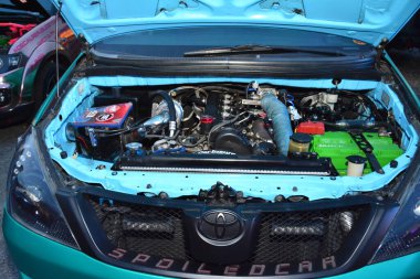 PASIG, PH - 5 Mayıs - Toyota Innova Motoru 5 Mayıs 2019 tarihinde Pasig, Filipinler 'de Hot Import Nights araba fuarında.