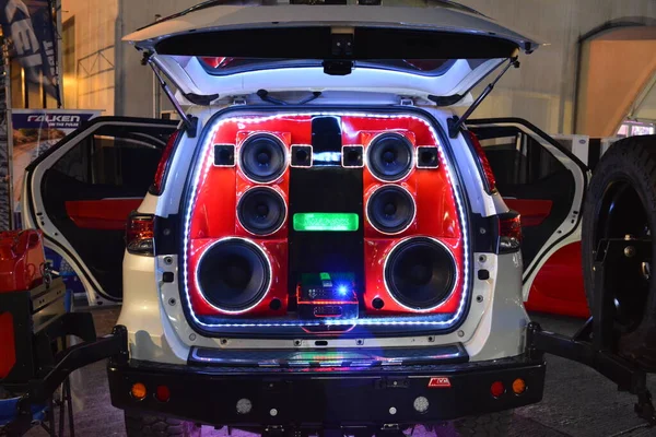 Pasig May Mitsubishi Montero Системою Звуку Автосалоні Hot Import Nights — стокове фото