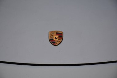 PASIG, PH - 5 Mayıs - Porsche spor otomobil Hot Import Nights araba fuarında 5 Mayıs 2019 tarihinde Pasig, Filipinler.