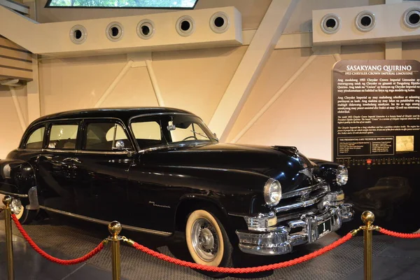 Quezon City Apr 1953 Chrysler Crown Imperial Von Präsident Elpidio — Stockfoto