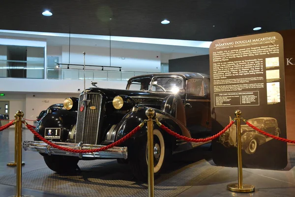 Quezon City Apr 1934 Cabriolet Cadillac V16 Transformable Town Car — Foto Stock