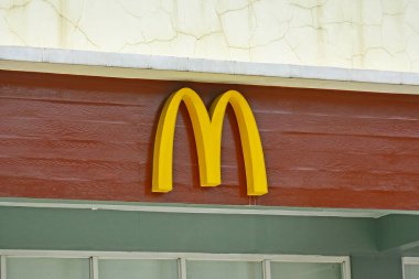 CEBU, PH - 17 Haziran - McDonalds imzası 17 Haziran 2017, Cebu, Filipinler.