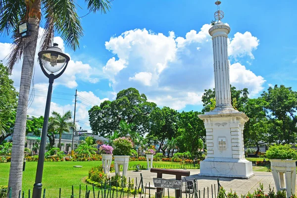 Cebu Giugno Plaza Independencia Miguel Lopez Legazpi Monumento Giugno 2017 — Foto Stock