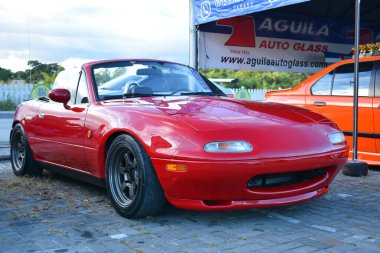 RIZAL, PH - 11 Şubat - Doğu Otomobil Fuarı 'nda Mazda miata mx5 11 Şubat 2019 Taytay, Rizal, Filipinler.