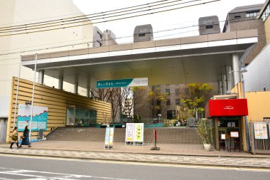 KYOTO, JP - 12 Nisan - Ikenobo yüksekokul cephesi 12 Nisan 2017 Kyoto, Japonya.