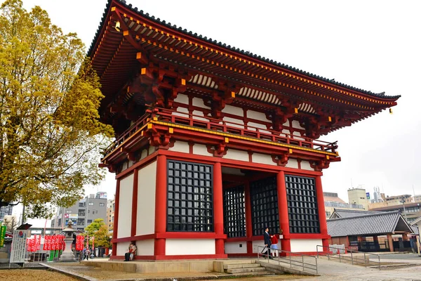 Osaka Aprile Facciata Dell Arco Del Cancello Ingresso Del Tempio — Foto Stock