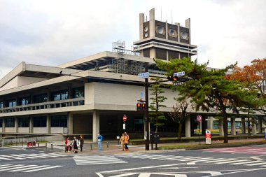 NARA, JP - 9 Nisan - Nara Park ofis koğuşu 9 Nisan 2017, Japonya.