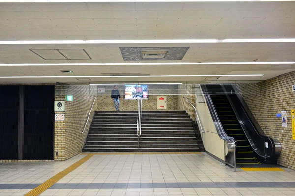 Osaka Abril Escaleras Escaleras Mecánicas Metro Abril 2017 Osaka Japón — Foto de Stock