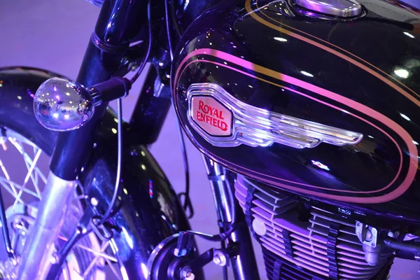Pasig Mars Royal Enfield Bullet 350 Motorcykel Motorcykelmässan Ride Den — Stockfoto
