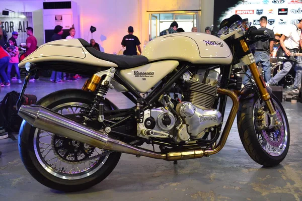 Pasig March Norton Commando 961 Cafe Racer Motorcycle Ride Motorcycle — 图库照片