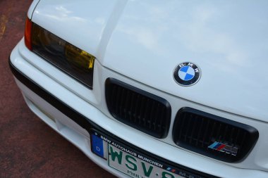 MANILA, PH - 10 Kasım 2018 'de Filipinler, Manila' da TransKnight nakliye fuarında BMW.