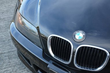 PASIG, PH - 17 NOV - BMW Z3 17 Kasım 2018 tarihinde Pasig, Filipinler 'de Vapin Wheels araba fuarında.
