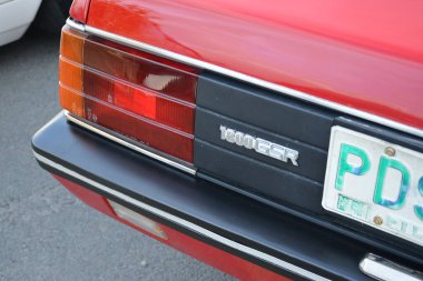 PASIG, PH - NOV 17 - Mitsubishi Lancer 17 Kasım 2018 'de Pasig, Filipinler' de Vapin Wheels araba fuarında far.