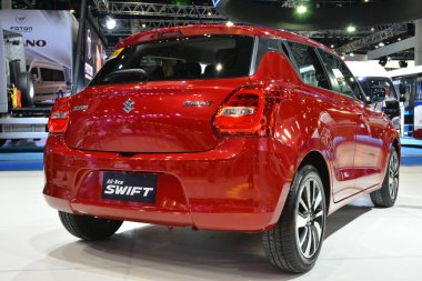 PAsay, PH - OCT 27 - Suzuki Swift 27 Ekim 2018 tarihinde Filipin Uluslararası Otomobil Fuarı 'nda Pasay, Filipinler' de.