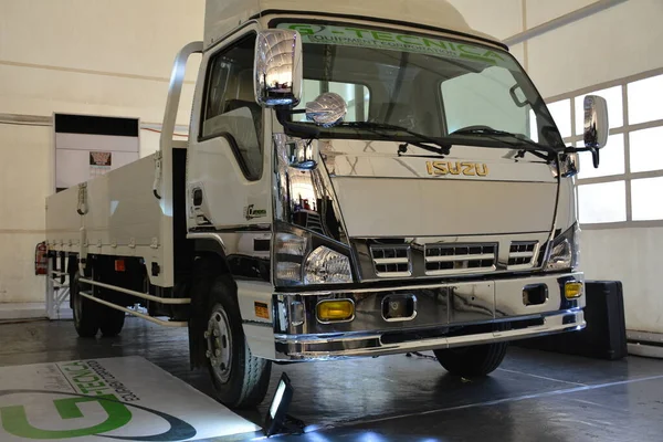 Pasig May 2019年5月18日在菲律宾帕西格举行的首届U Trip Rebuilt Truck Show上的Isuzu平板卡车展示会 — 图库照片