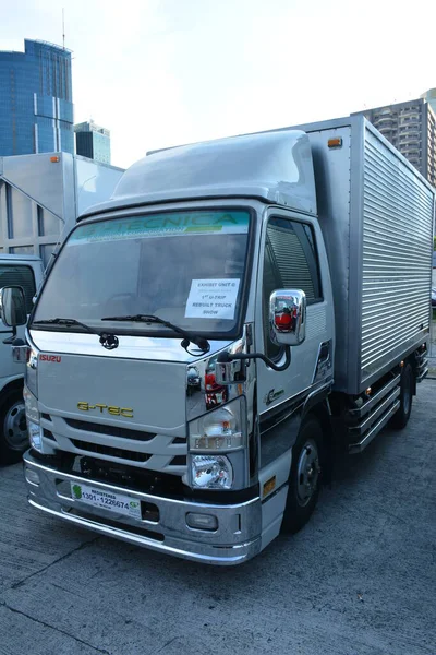 Pasig May Isuzu Deliveration Truck 1St Trip Rebuilt Truck Show — 스톡 사진