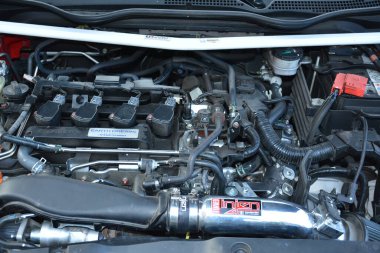 QUEZON CITY, PH - APR 13 - 13 Nisan 2019 'da Quezon City, Filipinler' de Rev Up araba fuarında Honda civic motor.