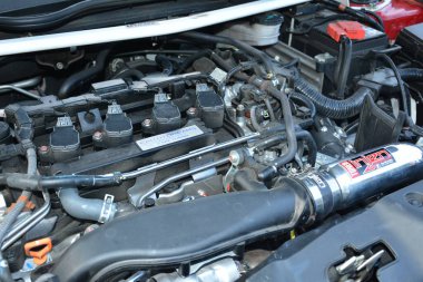 QUEZON CITY, PH - APR 13 - 13 Nisan 2019 'da Quezon City, Filipinler' de Rev Up araba fuarında Honda civic motor.