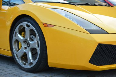 QUEZON CITY, PH - APR 13 - Lamborghini gallardo 13 Nisan 2019 'da Quezon City, Filipinler' de Rev up araba fuarında.