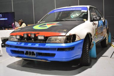 Pasay, PH - 25 Mayıs - Toyota corolla yarış arabası 25 Mayıs 2019 tarihinde Pasay, Filipinler 'de Trans Sport Show' da.