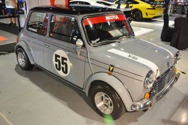 PAsay, PH - 25 Mayıs - Mini Cooper 25 Mayıs 2019 tarihinde Pasay, Filipinler 'de Trans Spor Fuarı' nda.