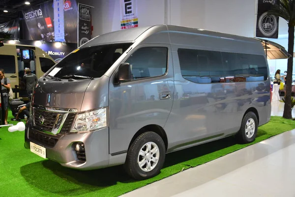 PAsay, PH - 25 Mayıs - Nissan Urvan 25 Mayıs 2019 tarihinde Pasay, Filipinler 'de yapılan Trans Spor Fuarında.