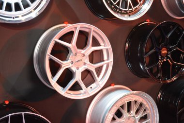 PAsay, PH - 25 Mayıs - Raffa dergisi tasarım 25 Mayıs 2019 tarihinde Pasay, Filipinler 'de.