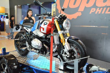 Pasay, PH - APR 7 - BMW motorrad r 9 motosiklet 7 Nisan 2019 tarihinde Pasay, Filipinler 'de Manila Uluslararası Otomobil Fuarı' nda.