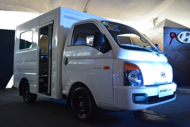 Pasay, PH - APR 7 - Hyundai h100 puj Manila Uluslararası Otomobil Fuarı 'nda 7 Nisan 2019, Pasay, Filipinler.