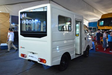 Pasay, PH - APR 7 - Hyundai h100 puj Manila Uluslararası Otomobil Fuarı 'nda 7 Nisan 2019, Pasay, Filipinler.