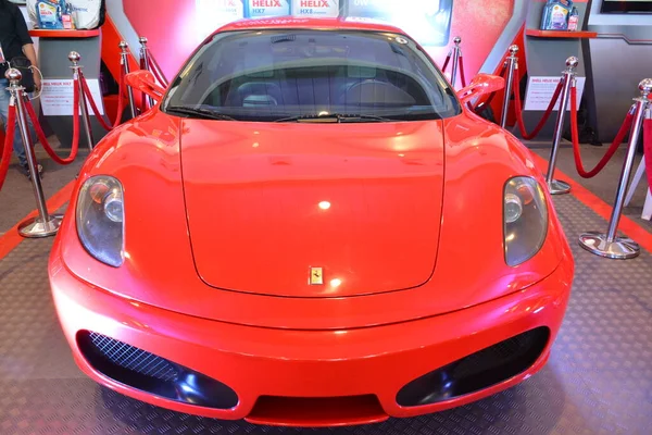Pasay Apr Supersamochód Ferrari Międzynarodowej Wystawie Samochodowej Manila Kwietnia 2019 — Zdjęcie stockowe