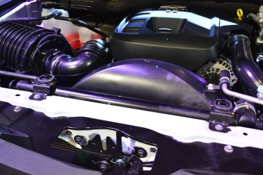 Pasay, PH - APR 7 - Manila Uluslararası Otomobil Fuarı 'nda Chevrolet öncü Phoenix SUv motoru 7 Nisan 2019, Pasay, Filipinler.