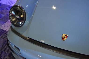 Pasay, PH - 30 Kasım 2018 'de Filipinler, Pasay' da Manila Oto Salon araba fuarında Porsche 911.