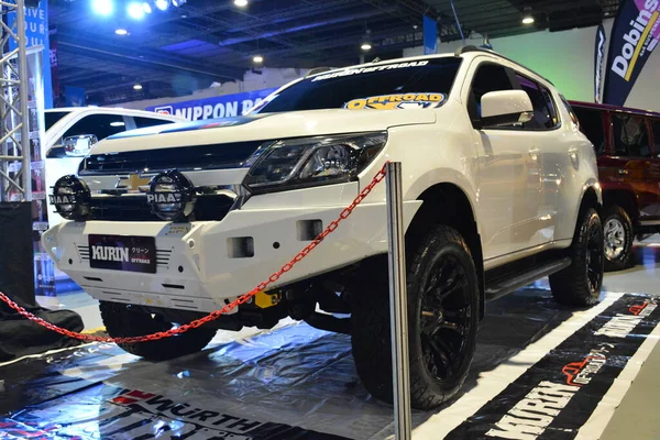 Pasay Nov Chevrolet Trailblazer Suv Manila Auto Salon Feria Coches — Foto de Stock