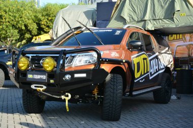 Pasay, PH-8 - Nissan Navara 8 Aralık 2018 tarihinde Pasay, Filipinler 'de Bumper' dan Bumper to Bumper araba fuarına alındı.