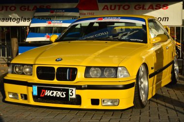 Pasay, PH - 8 Aralık - BMW Bumper 'dan Bumper' a Araba Fuarı 8 Aralık 2018, Pasay, Filipinler.