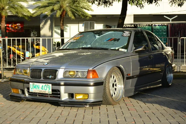 Pasay 12月8日 2018年12月8日にフィリピンのパサイで開催されるバンパー バンパーカー ショーでBmw車 — ストック写真