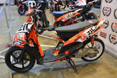 Pasay, PH - MAR 24 - Yamaha yarış motosikleti 24 Mart 2019 tarihinde Pasay, Filipinler 'de gerçekleştirildi.