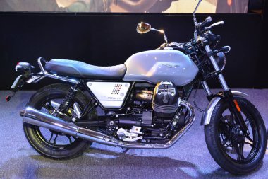 Pasay, PH - 24 Mart - Moto guzzi v73 Milano motosiklet 24 Mart 2019 tarihinde Filipinler 'in Pasay kentinde gerçekleştirildi..